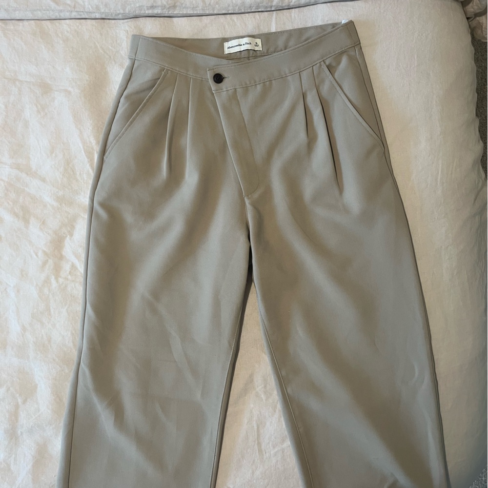 Abercrombie & Fitch Beige Tailored Pants - Picture 4 of 5